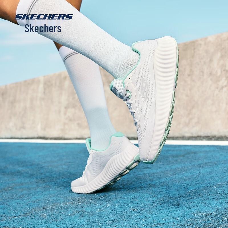 Skechers Women s 129365 Retro Running & Casual Sneakers 37.5