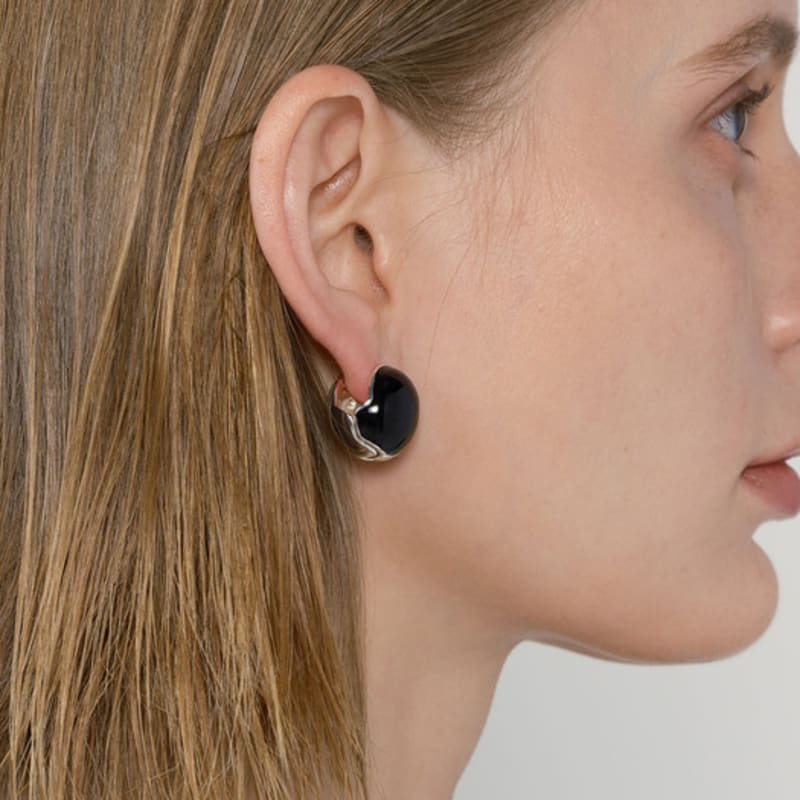 Viollina Enamel Ball Earrings_Black_2colors