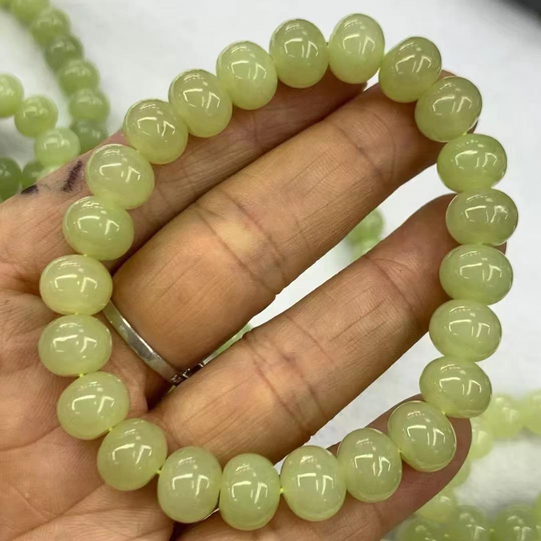 Moist and Delicate Hetian Jade Abacus Bead Bracelet - Yellow Mouth 8x10mm