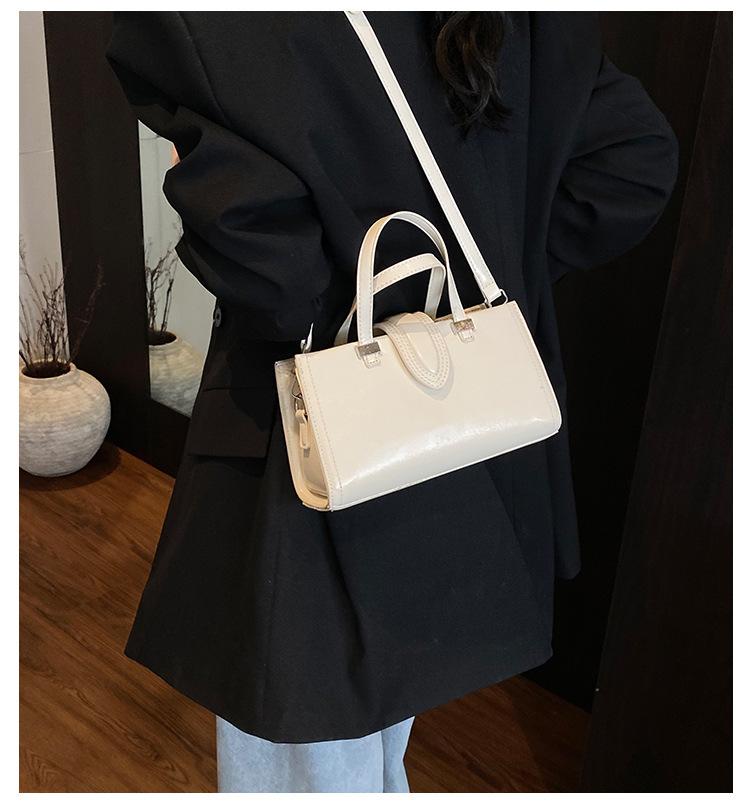 Premium sense big bag women's bag 2025 new trendy Korean version large capacity handbag spring and summer retro commuter tote bag