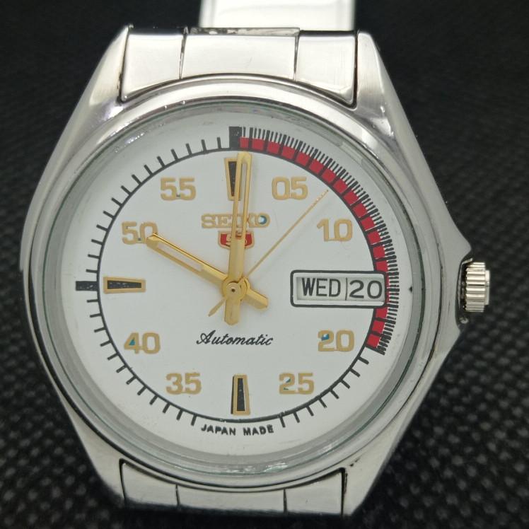 POUŽITÉ VINTAGE SEIKO 5 AUTOMATIC 7S26A JAPONSKO PÁNSKÉ BÍLÉ HODINKY 621b-a413551-2 SKU621b-a413551