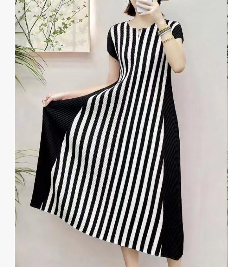 Spring Floral Pleated A-Line Dress Jacket for Women - Plus Size