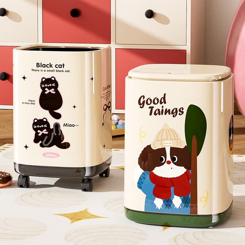 Mülleimer mit Rädern und Klappdeckel: Großes Fassungsvermögen für das Wohnzimmer