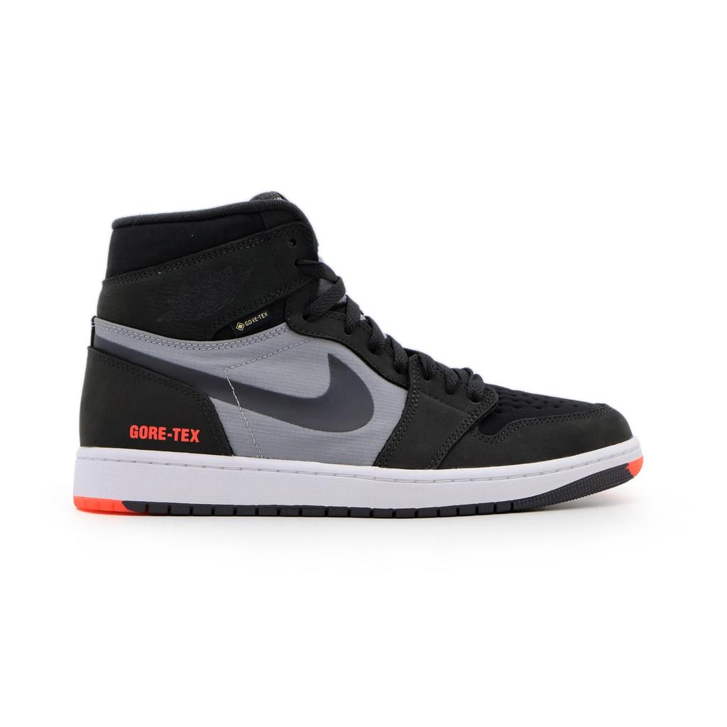 DB2889-002 Nike Air Jordan 1 Element GORE-TEX Black Cement Infrared 23 (Herren)