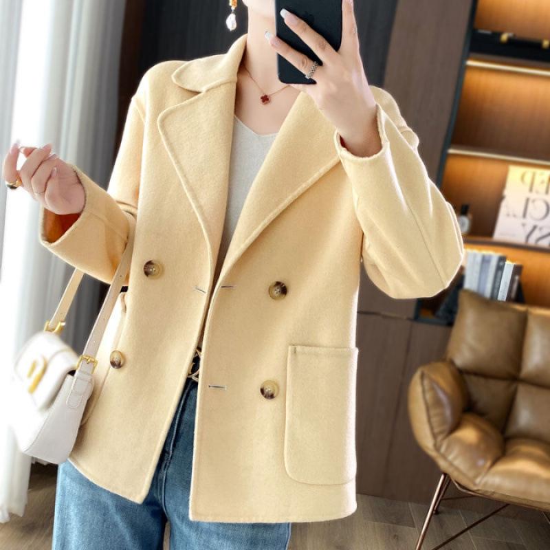 Women's Loose Woolen Coat for Autumn/Winter 2026 - Short, Small Size, Trendy Suit Collar Outerwear