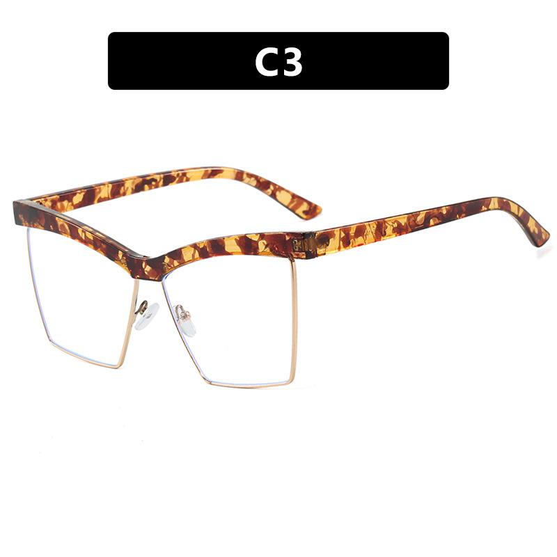 Women's glasses, cat's eye large-frame square glasses.