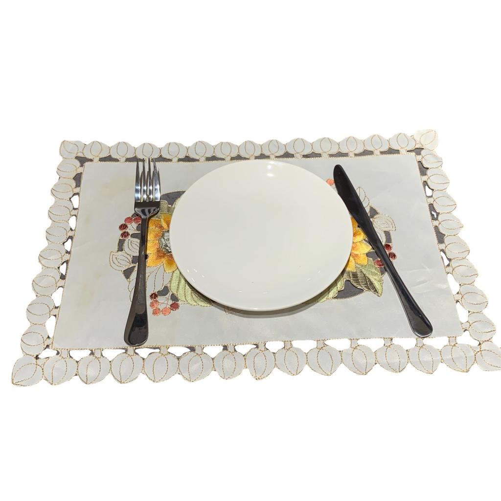 New placemat Western placemat Embroidery fabric Sunflower pumpkin Thanksgiving party party decoration Insulation mat