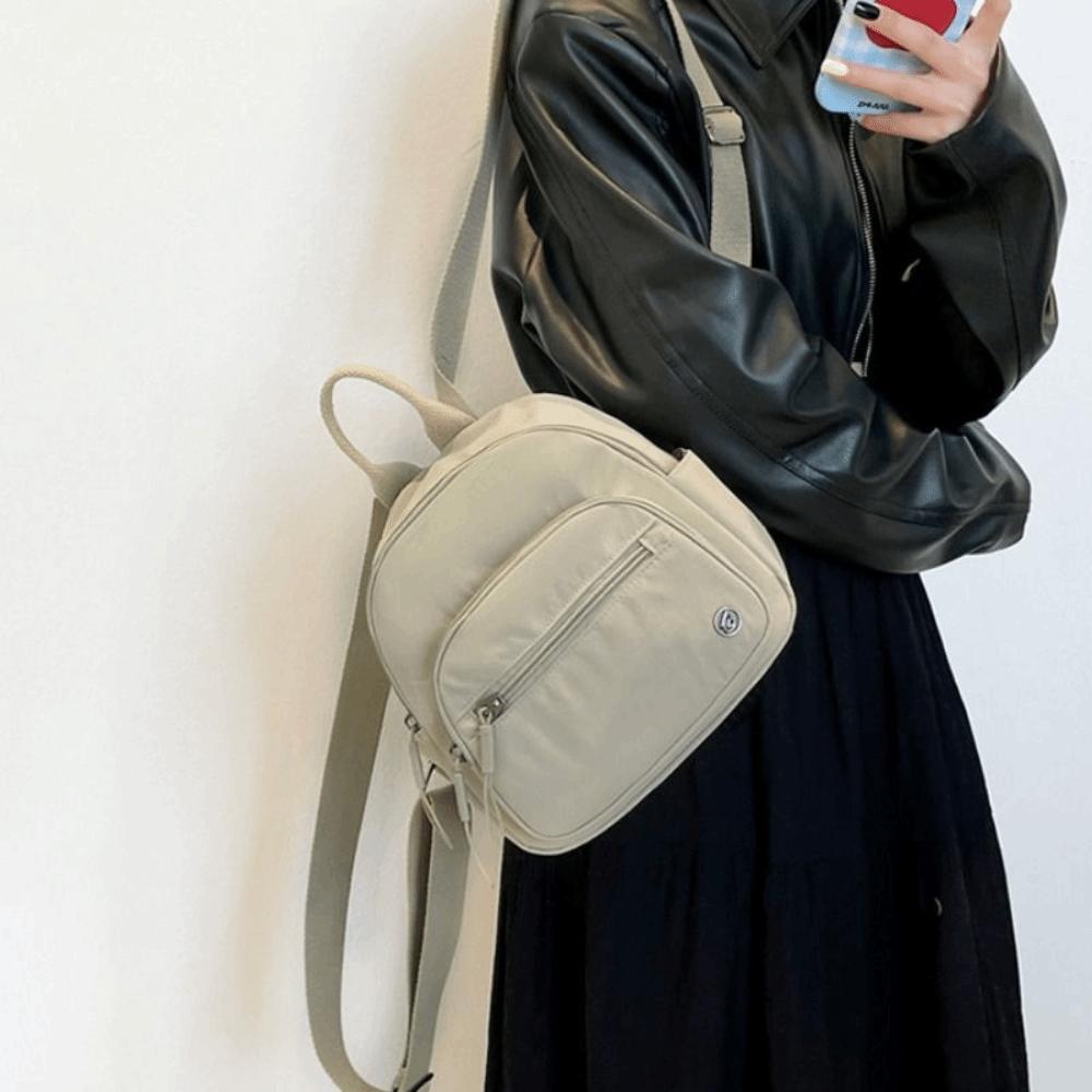Portable Women Nylon Backpack Lightweight Minimalist Commuting Backpack  Unisex