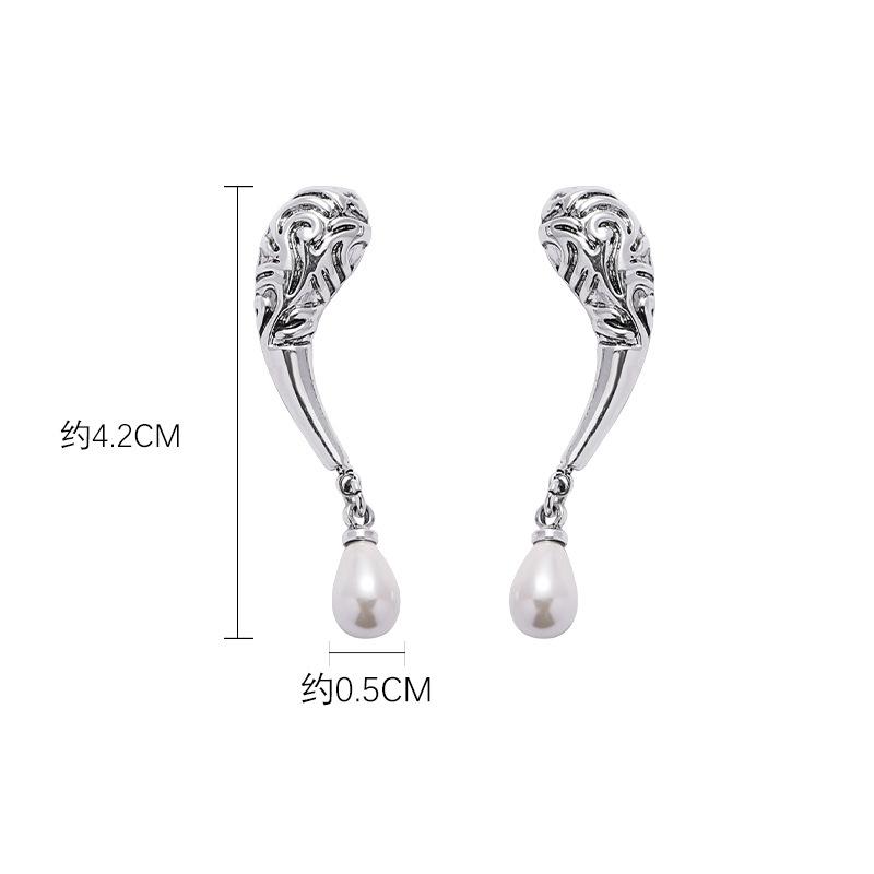 Серьги-гвоздики с жемчугом в форме капли воды женские оптом простые серьги-гвоздики легкая роскошь длинные серьги