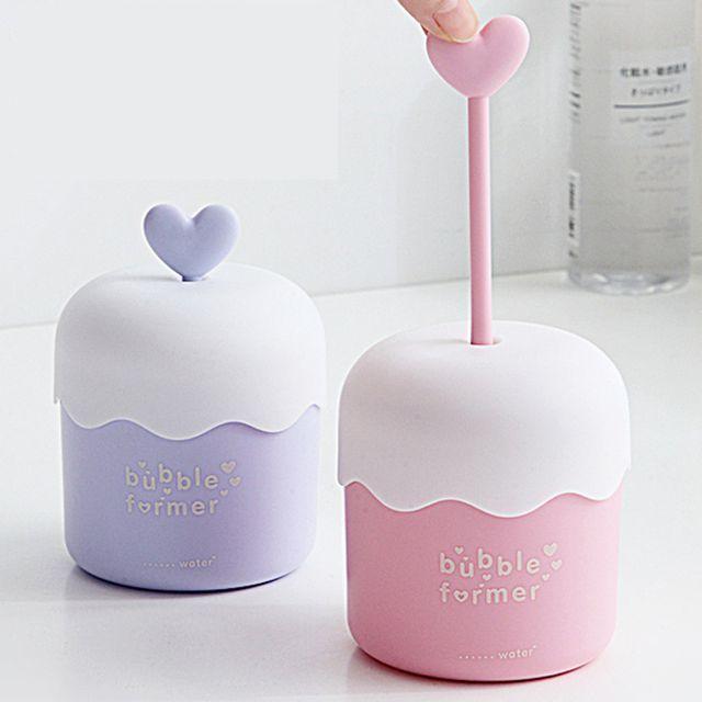 Yulu - Вспенивающаяся бутылка для умывания лица Pink