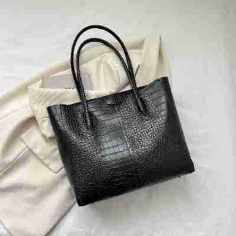 Trend large-capacity bag 2 spring new simple casual shoulder bag casual large-capacity commuter tote bag чёрный