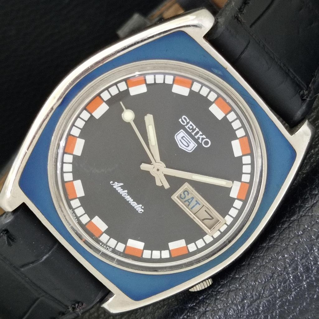 

ЯПОНИЯ ВИНТАЖ SEIKO 5 АВТОМАТИЧЕСКИЕ 7009A МУЖСКИЕ ЧАСЫ С ЧЕРНЫМ ЦИФЕРБЛАТОМ a500764-5 R154-a500764