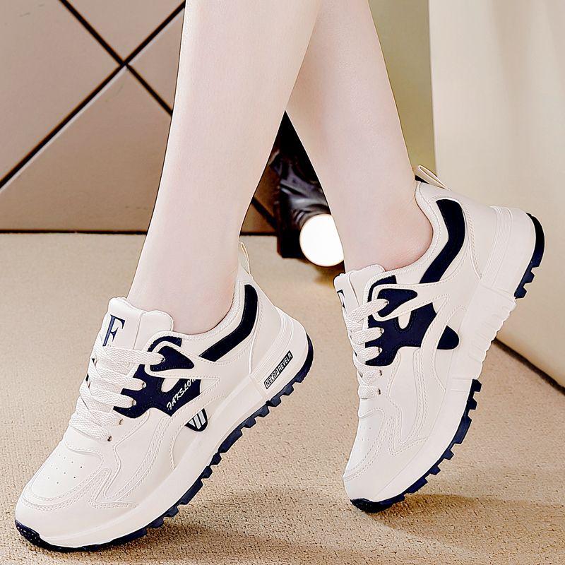 2024 Women's Lightweight Large Leather Running Shoes: Korean-Style Casual Sneakers