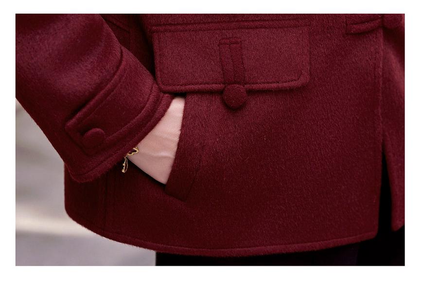 New Autumn/Winter Stylish Double-Sided Wool Coat for Middle-Aged Women - Slim Fit, Short, Age-Reducing, Versatile.