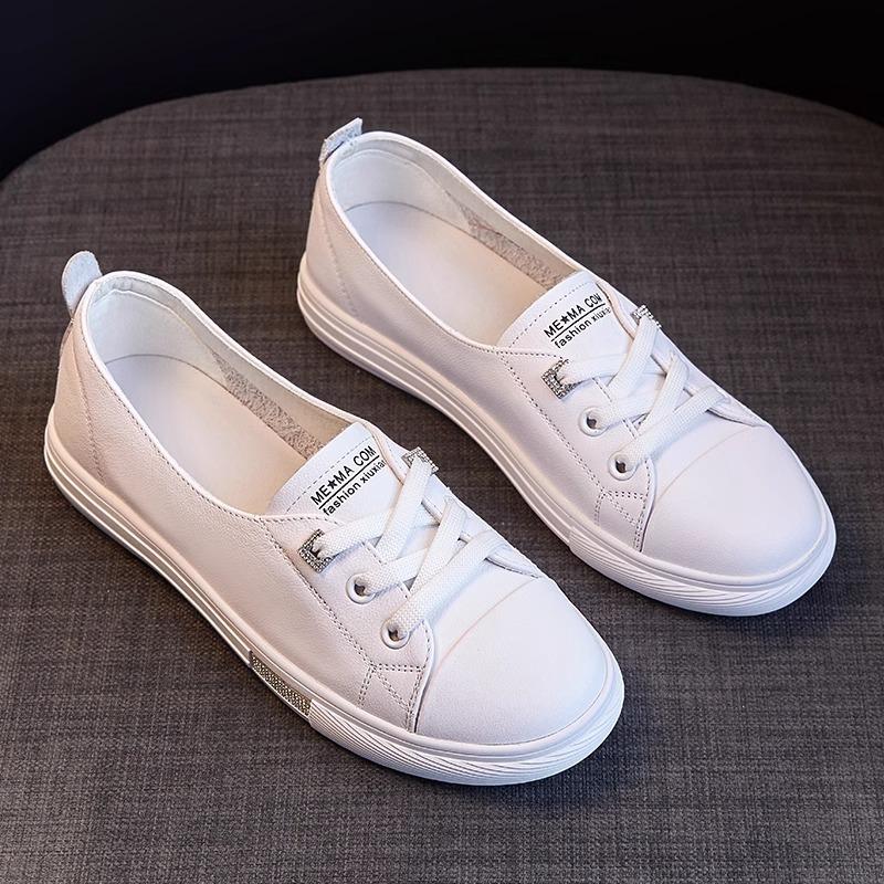 

Маленькие одинарные туфли из коровьей кожи женские весенние, осенние и летние новые женские туфли с мелким вырезом дышащие на одной педали на плоской подошве универсальные белые туфли 40 белый