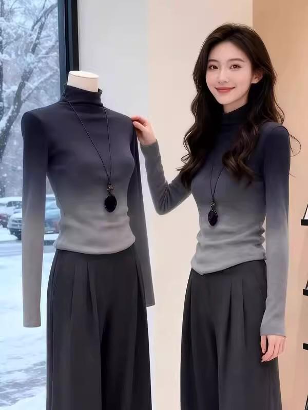 Gradient Color Women's High Neck Base Layer Top - Slimming & Versatile Autumn/Winter Style