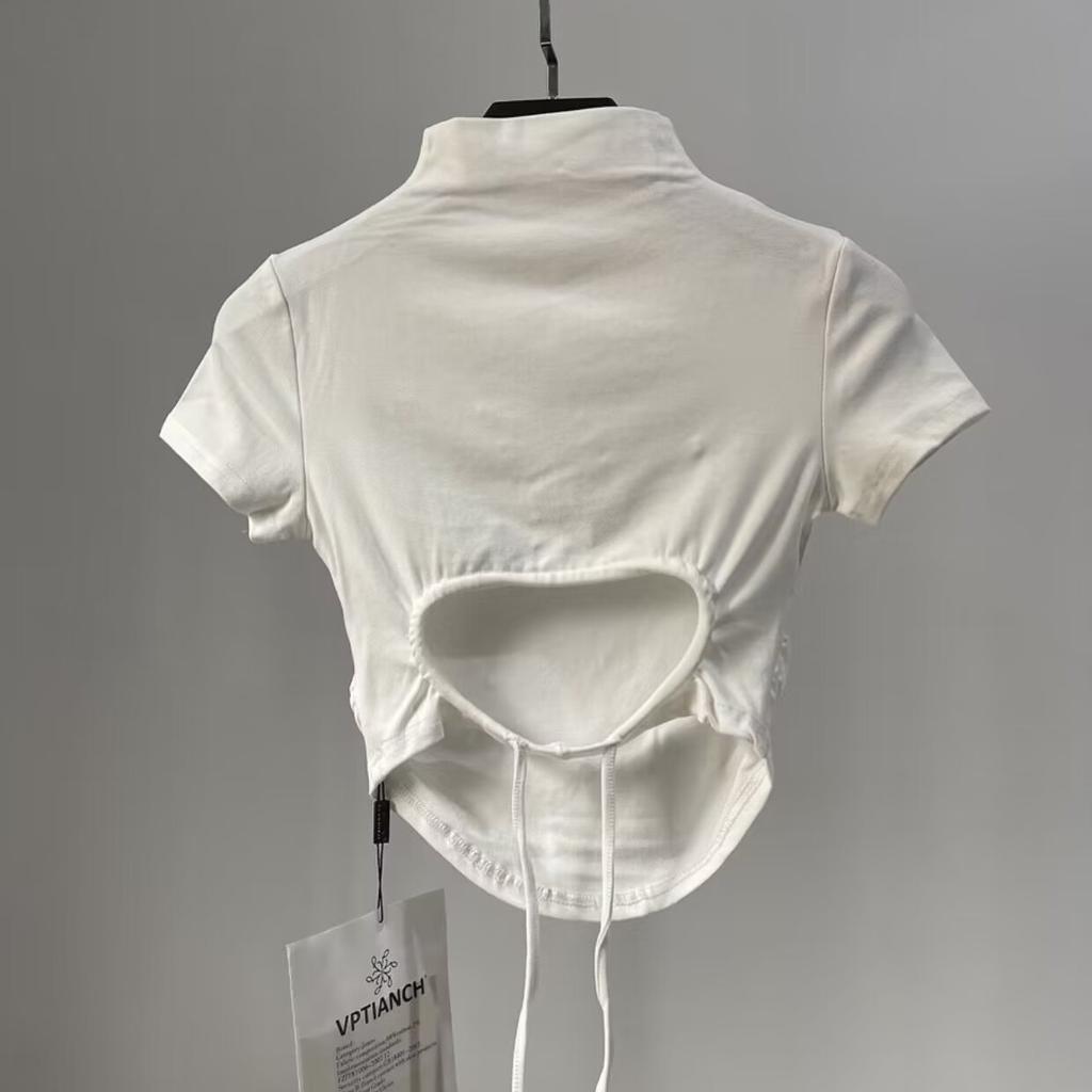 T-shirt sexy con design a cinturino scoperto sulla schiena, a maniche corte, da donna, estiva sottile europea e americana, a collo mezzo alto, top con ombelico scoperto