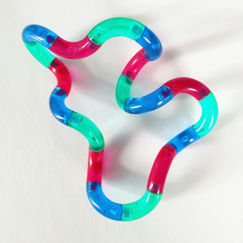 Seven-color Twisty Toy: Stress-relief, Finger Exercise, Relaxation, and Concentration Tool for Kids and Babies.