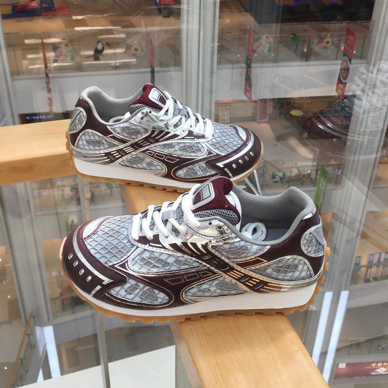 

Горячий тренд 2025: Легкие кроссовки Dad - Парижский стиль от Ван Ибо и Чжоу Юйтун Women s 39 красный