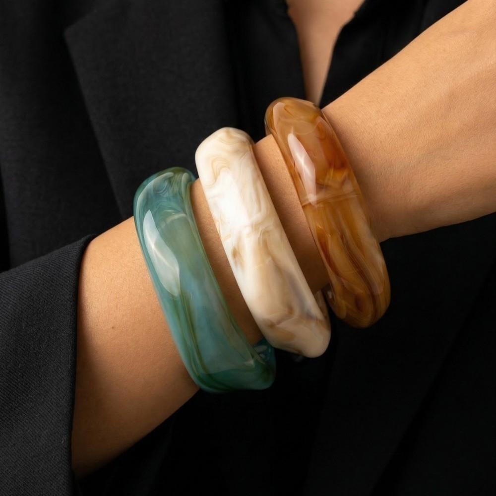 Translucent Acrylic Bracelets Gradient Chunky Cuffs Retro Wristbands Resin Bangles Music Festival