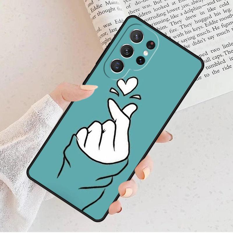Kpop Finger Heart Phone Case For Samsung Galaxy S25 S23 S30 S8 S21 S20 FE S24 S22 Note 10 20 Plus lite Ultra