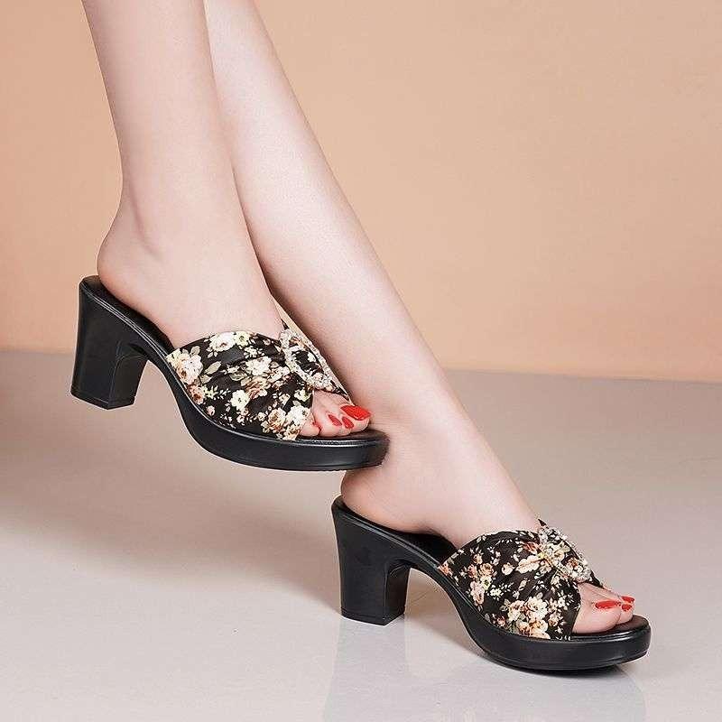 Thick-heeled Sandals and Slippers Summer Casual High-heeled One-word Drag Fashion Women's Sandals