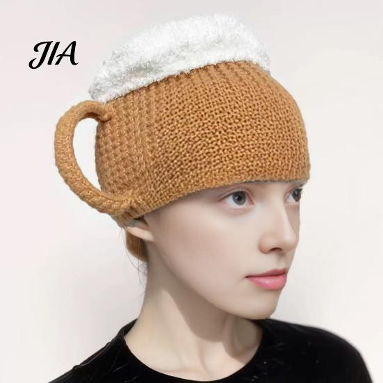 Unique 3D Beer Cup Headwear Funny Mug Hat, Novelty Knitted Leg Warmers Hat with Handles, Winter Warm Gloves for Adults Men And Women Cozy Thanksgiving
