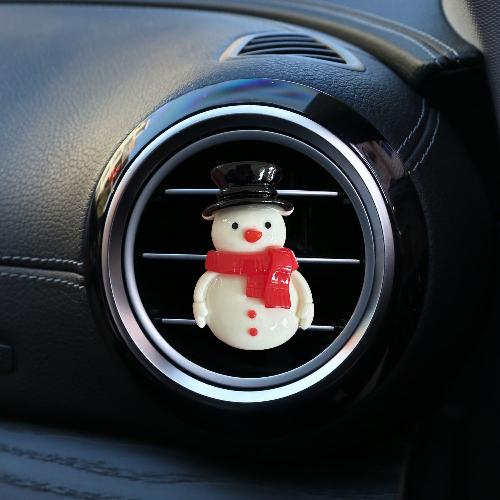 Medium-sized New Santa Claus Christmas Tree Reindeer Snowman Car Perfume Decoration Clip Car Air Conditioner Air Outlet