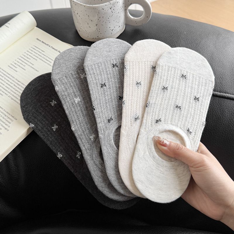 Women's Spring and Summer Thin New Versatile Small Bow Mesh Invisible Boneless and Non Dropping Heel Boat Socks