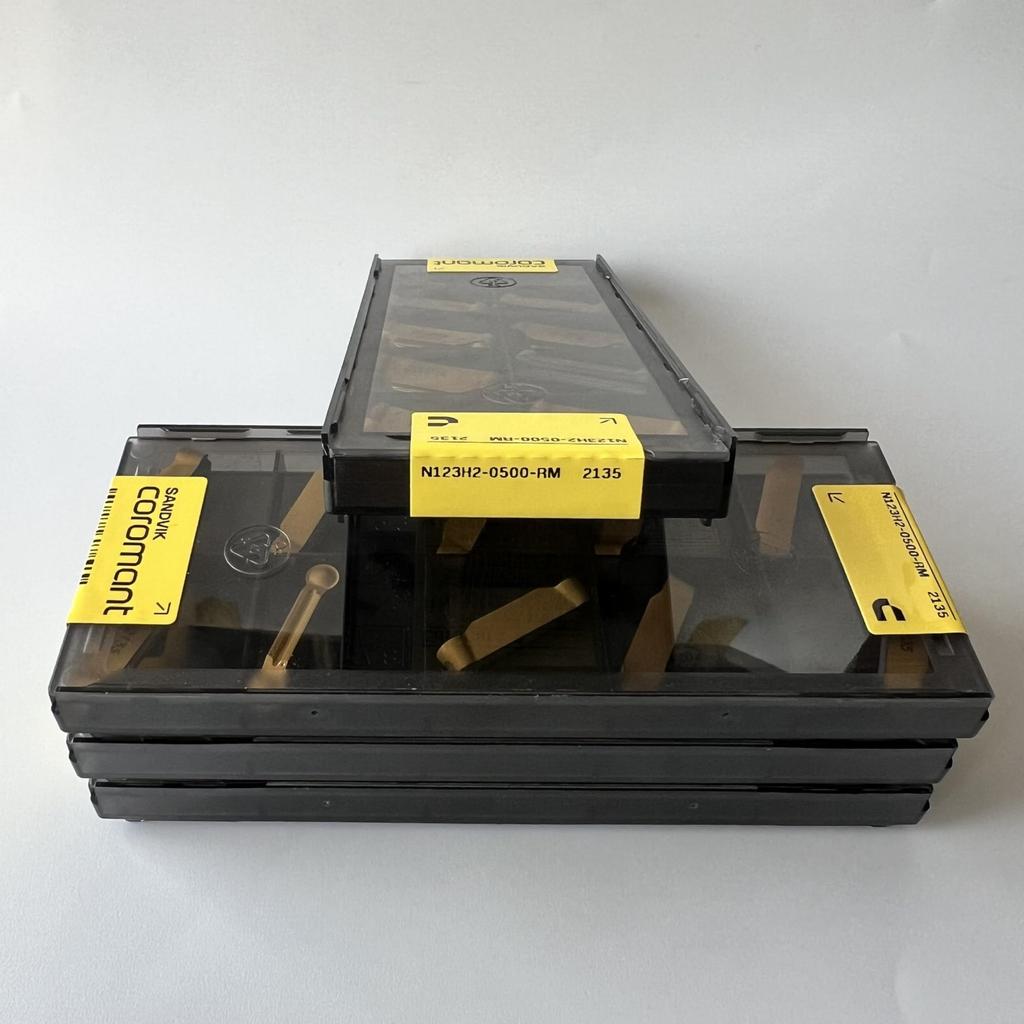 SANDVIK / N123H2-0500-RM 2135 / Original Swedish hard alloy blade 10 Pcs