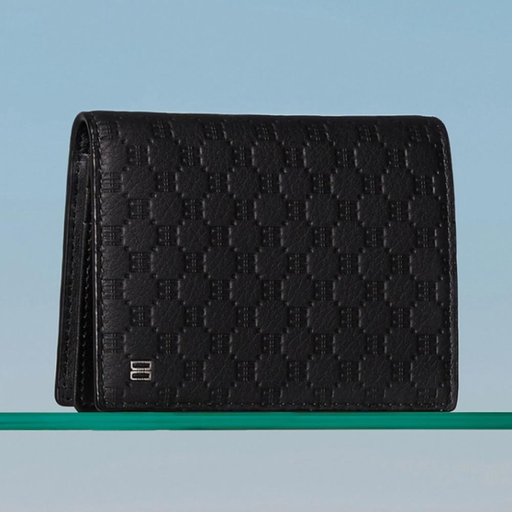 

Daks Business Card Wallet Cash Pocket Black Imported Leather Luis Embossed Dd Pattern Single option