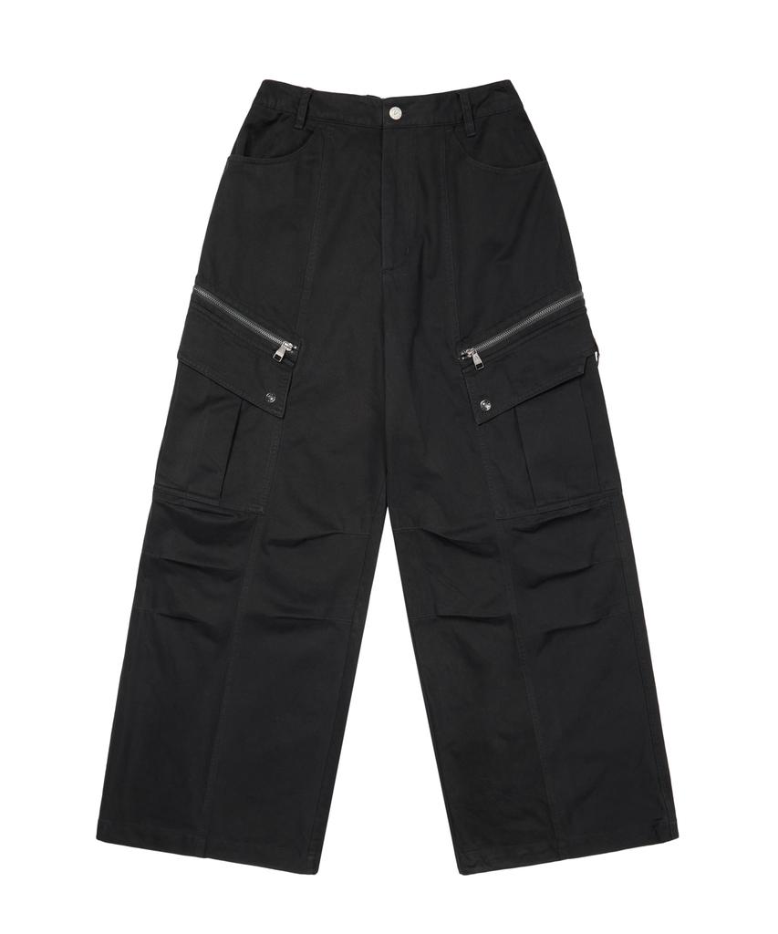 AAKAM Knee Pin-Tuck Zippered Cargo Pants (Black)