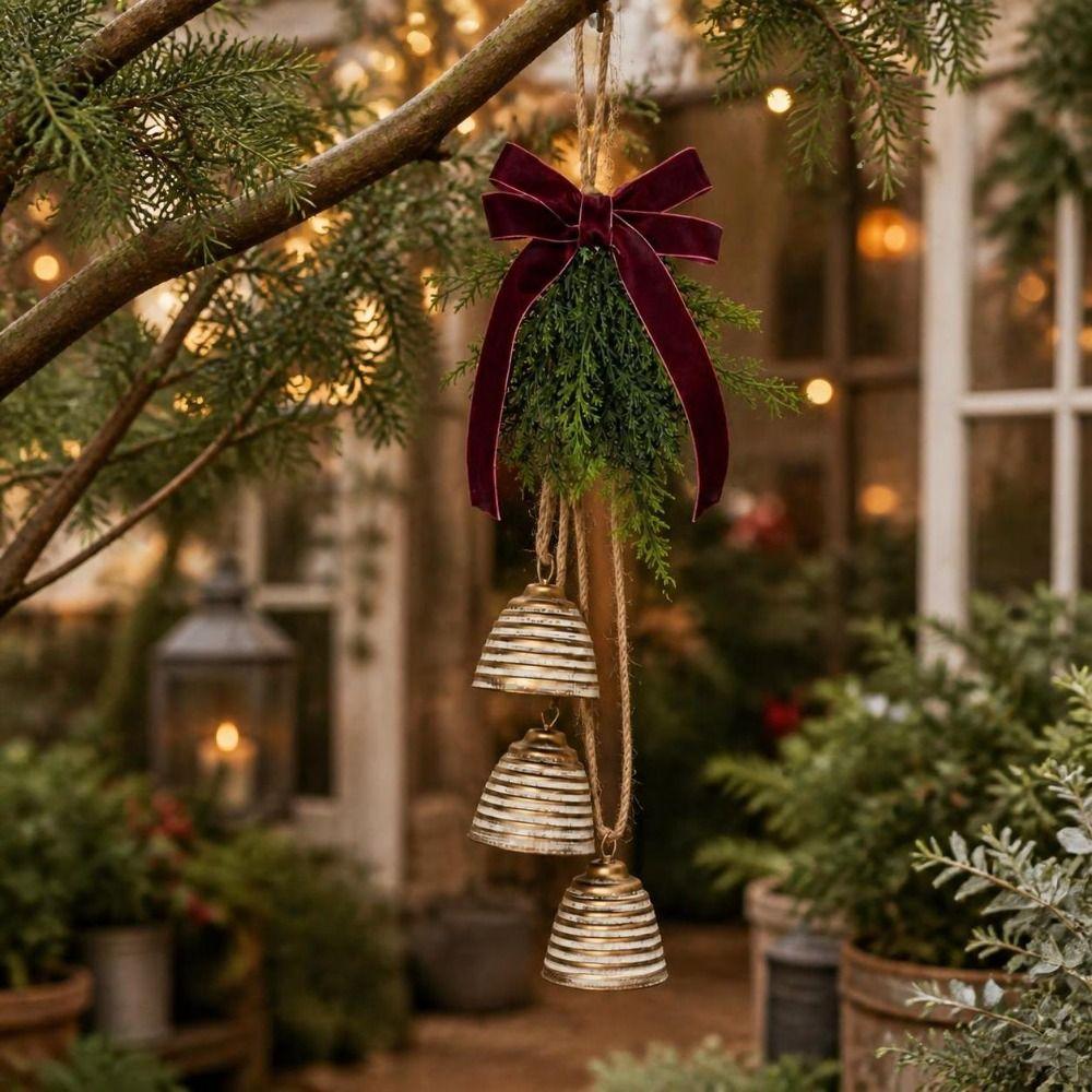 Creative Christmas Bell Pendant Crisp Sound Metal Door Hanging Bell Portable Bowknot Christmas Decoration Bells Entrance Porch