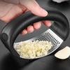 Frantoio per aglio in acciaio inossidabile Tritacarne manuale per tritare l'aglio Utensile per frutta e verdura Accessori per la cucina Gadget