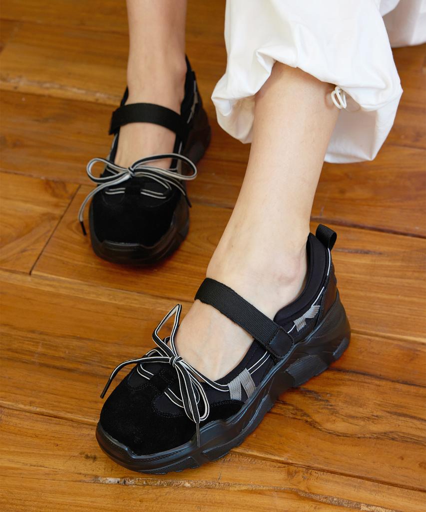 Cesti Urban Ribbon Sneakers (Black)