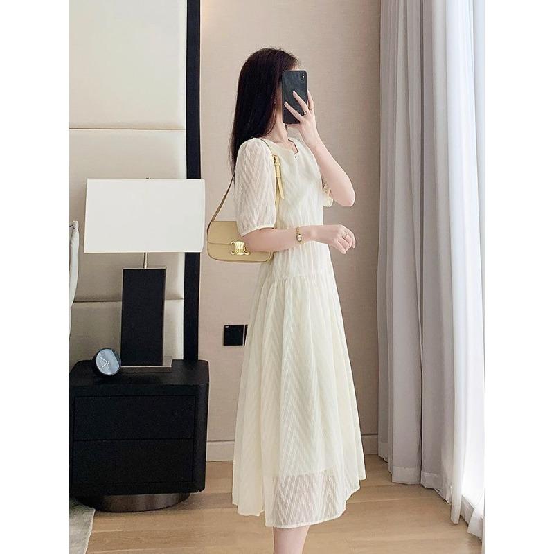 French Style Summer Dress for Petite Women Chiffon Slim Fit Round Neck Elegant Knee Length Flowy Dress
