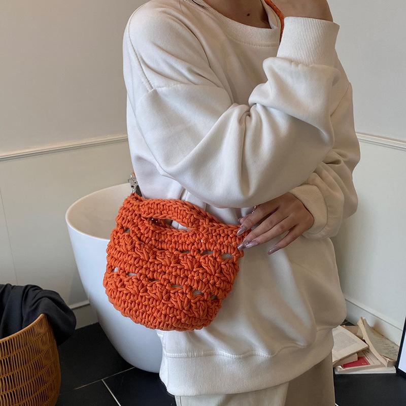 Women's Summer Knitting New Crossbody Woven Bucket Bag Niche Design Seaside Vacation Beach Bag Tide