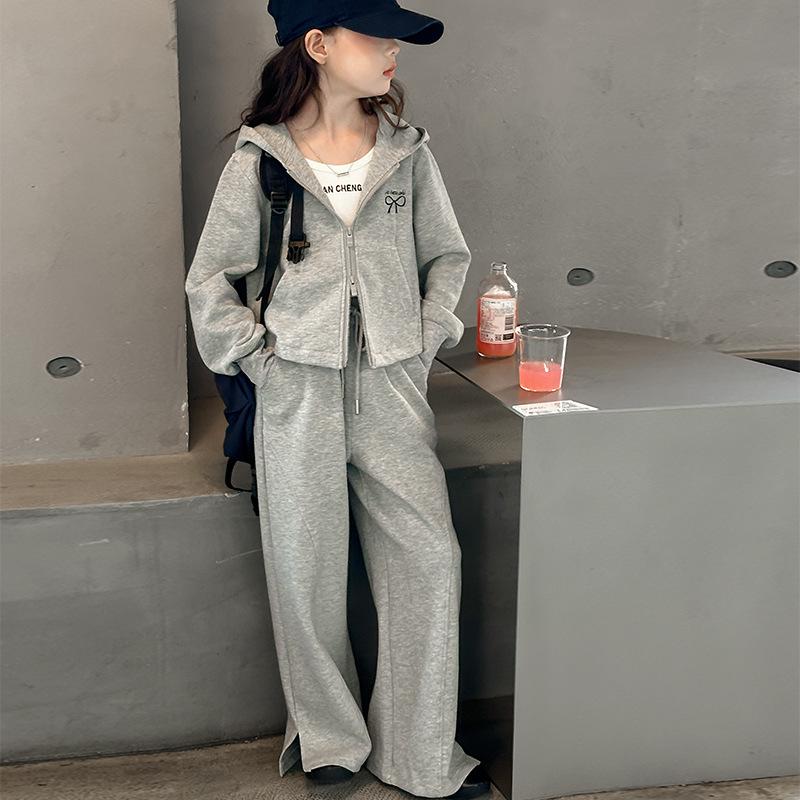 Girls' Trendy 2025 Spring & Autumn Casual Two-Piece Set: Fashionable Children's Clothing for Big Girls