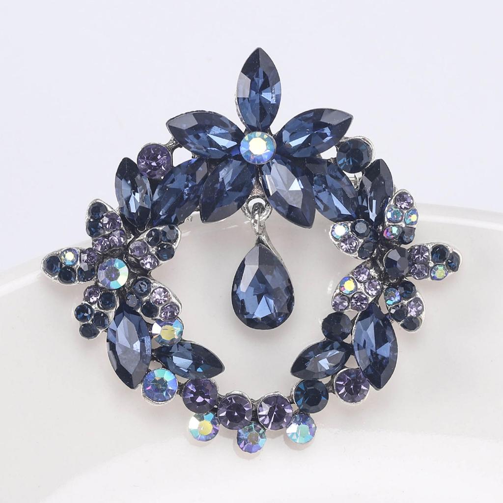 Korean Style Crystal Pendant Wreath Brooch for Suit Jackets