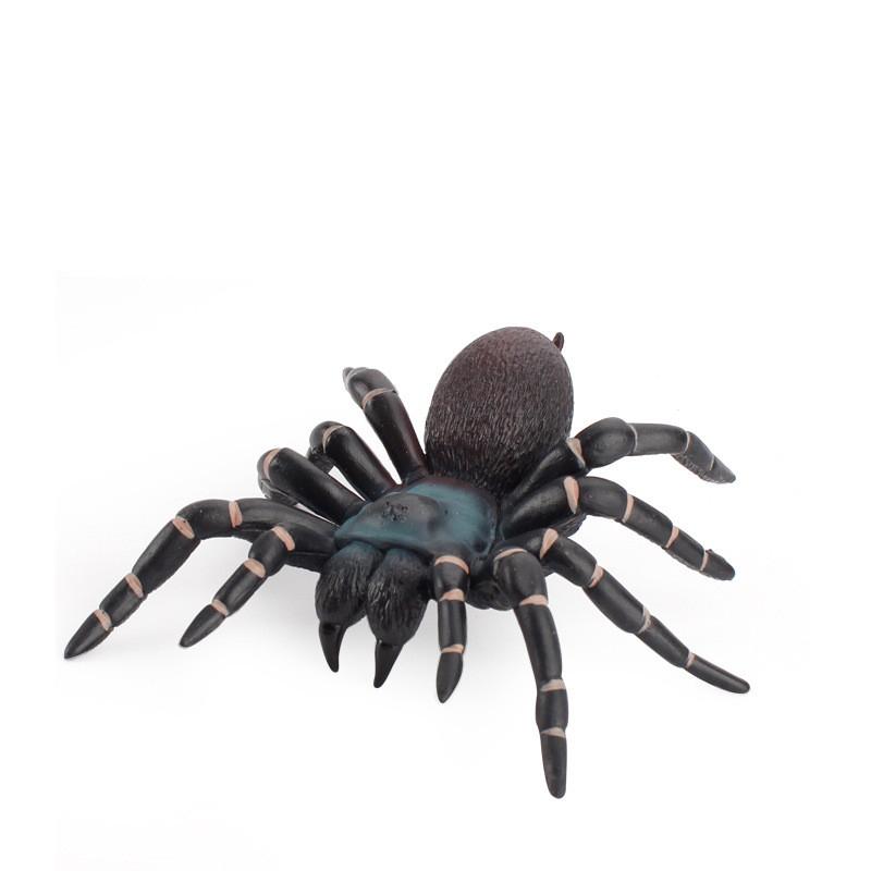 Simulation Animals Insect Solid Model Tarantula Black Spider Halloween Tricky Prank Scary Funny Action Figures Educational Toys