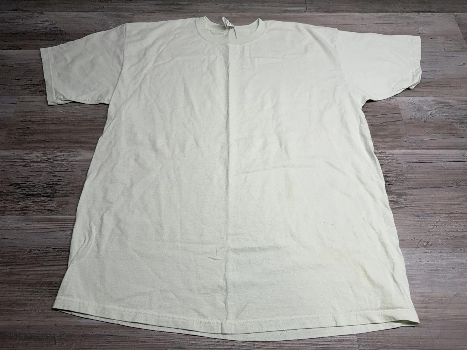

Vintage Sun Faded Baby Blue Y2K Blank T-Shirt Size 2XL Mens Anvil Short Sleeve XL