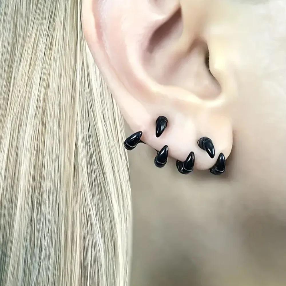 Gothic Black Claw Stud Earrings for Women Men New Punk Metal Geometric Personality Earrings Charm Jewelry Party Accessories