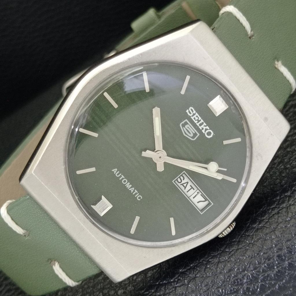 Seiko 5 AUTOMATIC JAPAN MENS 6309A VINTAGE GREEN COLOR DIAL WATCH A701241-5 R206a-a701241