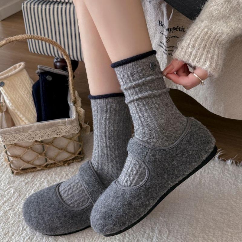 Dámské podzimní a zimní zesílené teplé pletené vlněné ponožky s barevným lemem