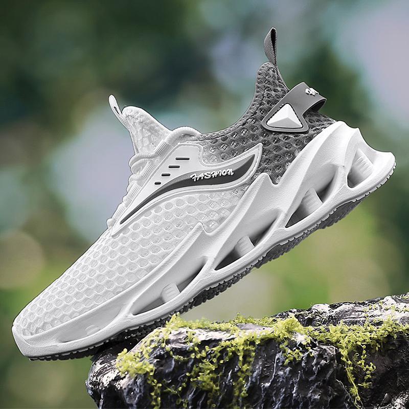 Men's shoes 2025 summer new mesh breathable hollow mesh breathable casual shoes lightweight soft sole outdoor sports shoes