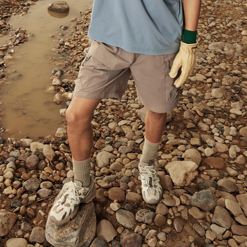 Li Ning CF Outdoor Water-Resistant Letter Print Straight Leg Elastic Waist Casual Shorts Men Shorts Stone-Lotus-Brown AKSU645-3