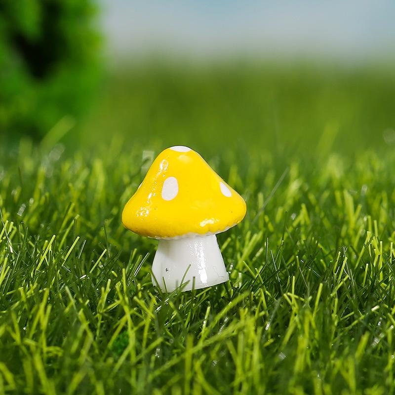 Small Mushroom Ornament for Succulent Potted Plant Landscaping жёлтый