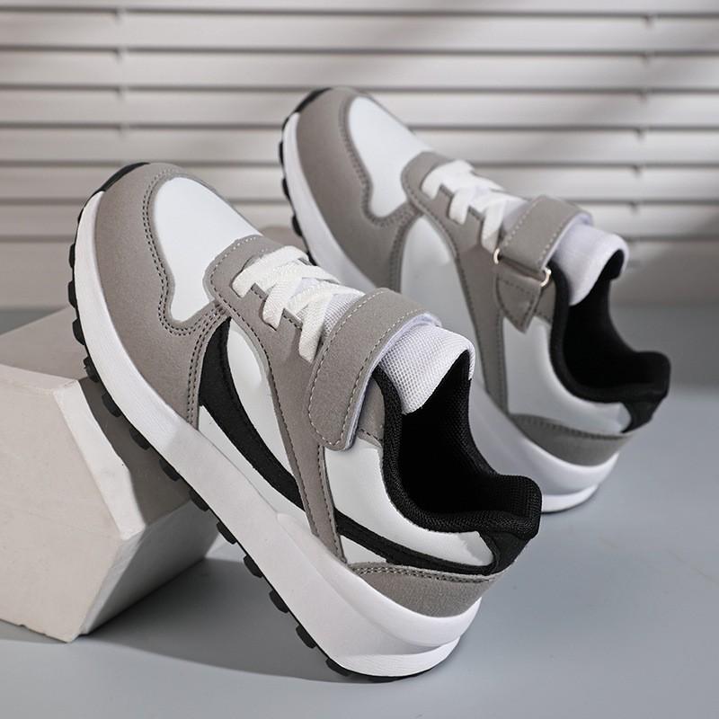 Kids Casual Sneakers Boys Girls Lightweight Breathable Synthetic Leather Velcro Daily Wear