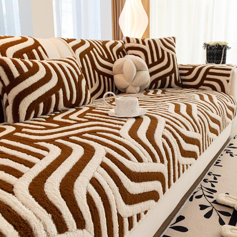 

Утолщенный плюшевый чехол для дивана, ткань, полотенце, легкая роскошь, противоскользящий, осенне-зимний стиль, подушка для дивана, минималистичный и универсальный 70x70cm коричневый