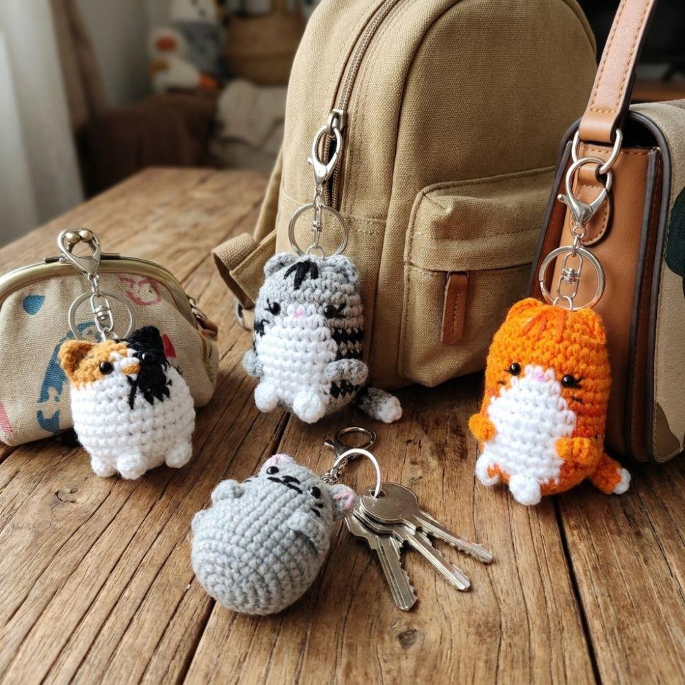 Handmade Hand Cat Keychain Handwoven Yarn Kitty Bag Charm Crochet Kitten Keyring Backpack Decor